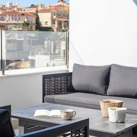 Luxury 2bd Flat - Pools - Parking - - Gym 아파트 *
