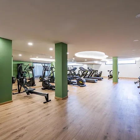 Luxury 2bd Flat - Pools - Parking - - Gym 라칼라데미야스